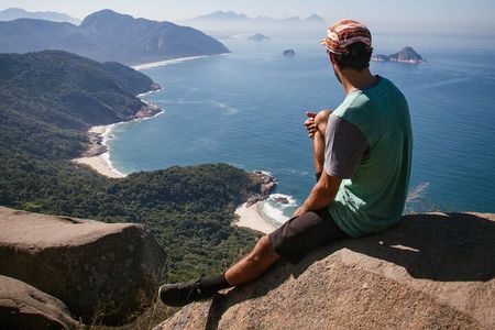 Telégrafo Rock & Prainha Beach - easy hike and stunning views