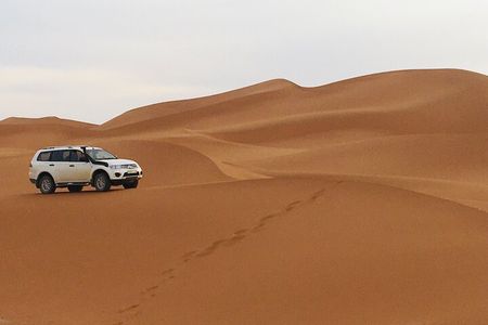 2 Days trip to erg chigaga and spend night at the luxury Camp 