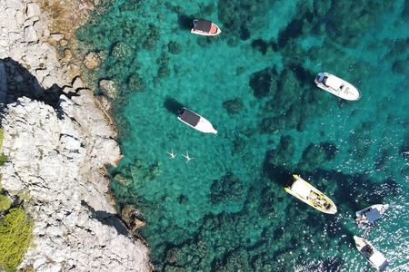 BLUE CAVE private speedboat tour with drinks