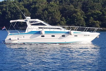 Private Half-Day Boat Excursion in Pula