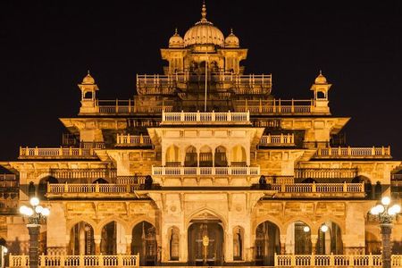 A Day in Jaipur with Custom Tours India