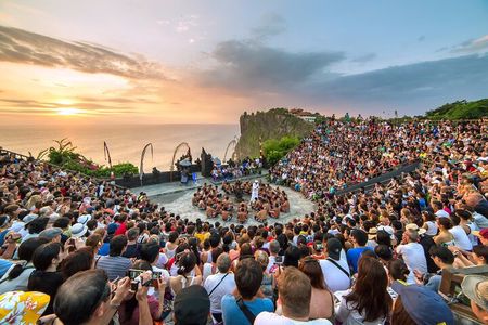 Private Tour Uluwatu Sunset Kecak Dance and Dinner at Jimbaran