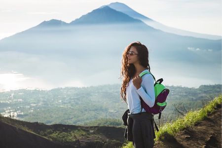 Bali: Guided Mount Batur Sunrise Trekking and Natural Hot Spring Tour