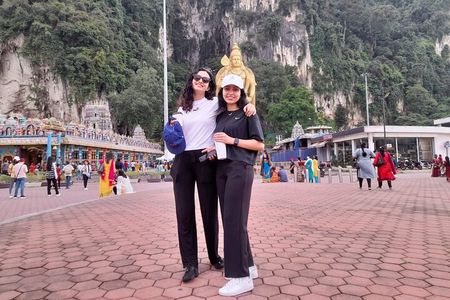 Full-Day Cameron Highlands & Batu caves Tour