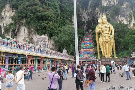 Batu Cave & Royal Selangor Pewter and Batik Visit
