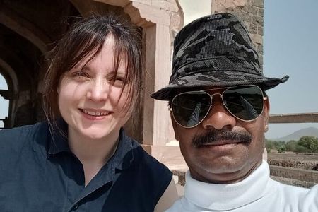 Indore to Mandu and Maheshwar: A Heritage Day Tour