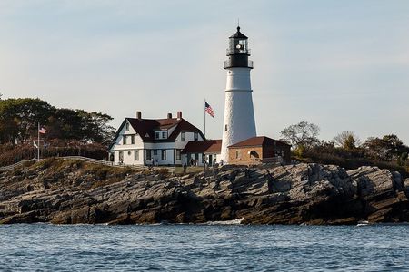 Scenic Lighthouse Boat Cruise