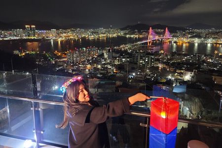Visit Busan night market and enjoy the night view of Busan harbor