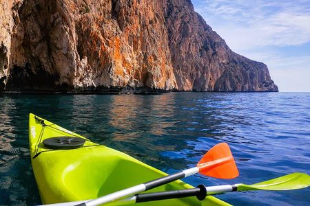 Kayak excursion to Cova dels Coloms from Platja Mascarat