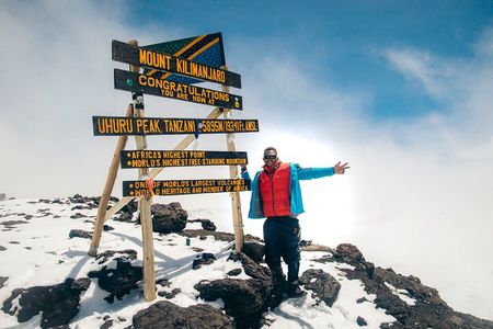 Climbing Kilimanjaro through 7 days Machame Route