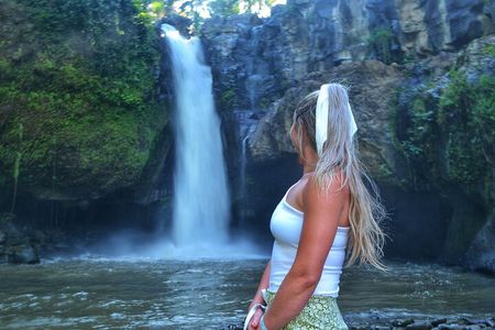 Private Tours : Natural Hot Spring, Batur Volcano and Waterfall