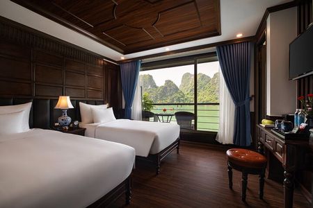 3-Day 2-Night Luxury Ha Long Bay Cruise, Balcony, Kayak, Meals
