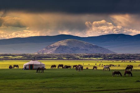 7-Days Central Mongolia Tour and Ancient city in Kharkhorin