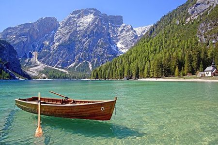 Discover the Dolomites and Lake Braies on a Day Trip from Venice