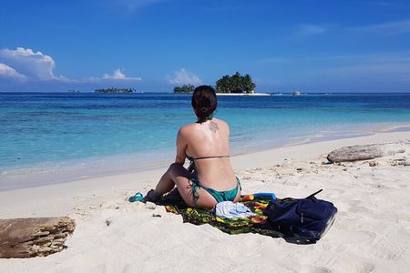 Island Paradise Discovery: San Blas Day Tour from Panama City