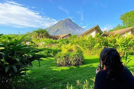 Costa Rica 5 days with accommodation, tours and some meals 