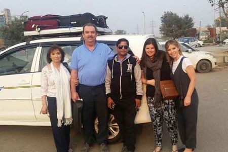 Explore Taj Mahal & Sacred Mathura–Vrindavan Tour From Jaipur 