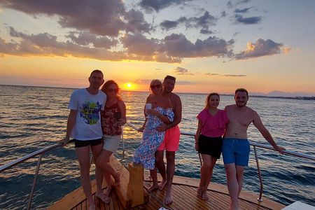 2 Hour's Sunset Boat Tour in Side