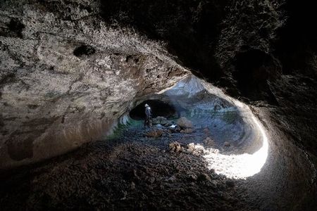 Etna Morning Tour with Lunch Included