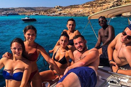  Private Full-Day Yacht Tour in Maltese Islands