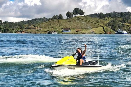 Guatape Town & JetSki Ride & El Peñol Rock | Private Tour