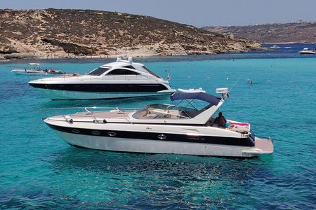Half-Day Private Boat Charter Tour in Malta, Gozo and Comino