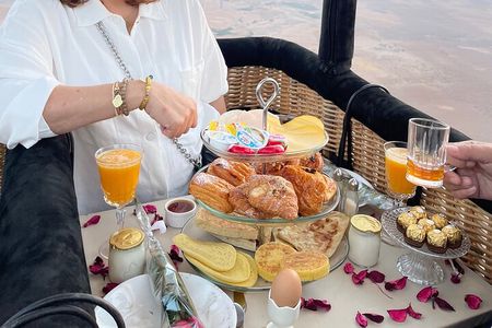 Private Sunrise Balloon Ride with Royal Breakfast on Board