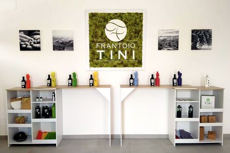 Oil Mill Private Tour with Guided Oil Tasting