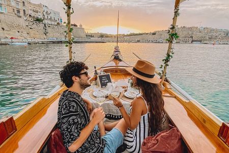 Private Picnic Cruise Experience in Malta