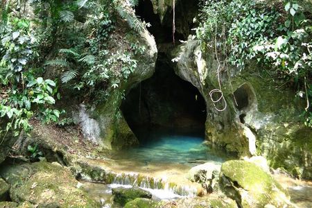 Actun Tunichil Muknal Cave Tour from San Ignacio 