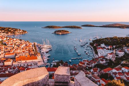 Full-Day Hvar & Pakleni Islands Speedboat Private Tour from Split
