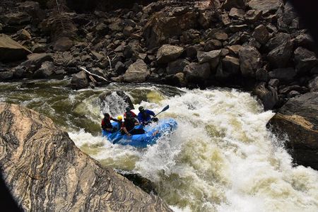 Raft through Gore Canyon- Class V Ultimate Advanced White-Water Rafting