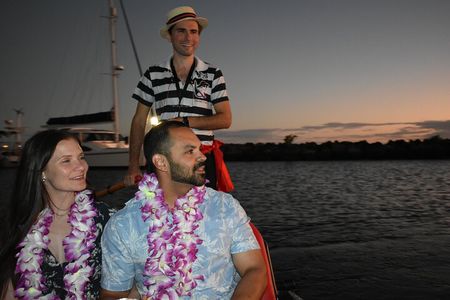 Private cruise Gondola waikiki, free flower lei, drinks, pastries