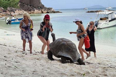 La Digue, Curiuese, St. Pierre, Anse Lazio by boat from Mahe (Private Boat)