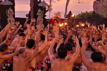 Kecak & Fire Dance Show at Uluwatu Temple All Inclusive