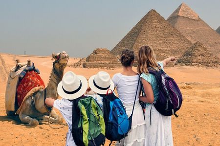 Full-Day Private Guided Tour to Cairo from Hurghada City