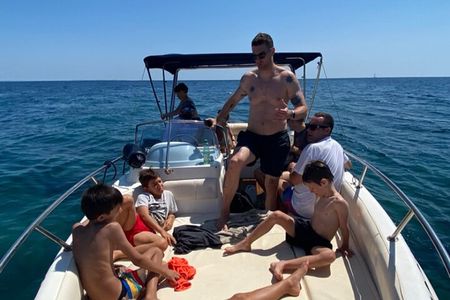 Private Boat Tour with Skipper