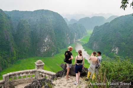 1 Day Luxury Tour in Bai Dinh, Trang An and Mua Cave From Hanoi