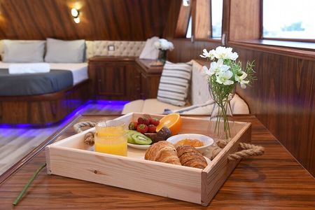 Ocean Blue | Blue Lagoon Morning 