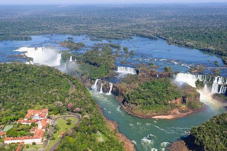 Private Day trip: Both sides of Iguazu Falls