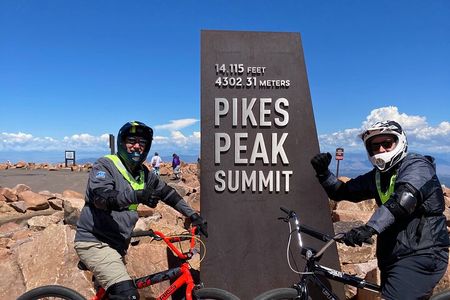 Pikes Peak Summit Downhill Bike Tour