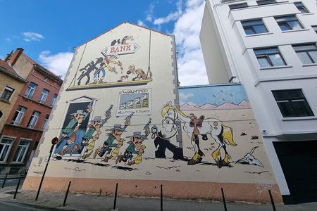 Brussels through its comics murals