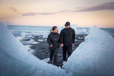 Full-Day Glacier Lagoon, Diamond Beach & Glacier Hike