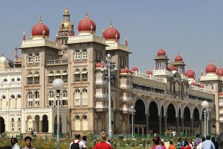 Discover Inheritance of Mysore, Srirangapatna & Somnathpur from Bangalore