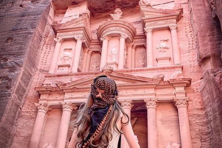 Private 8 Days Tour Incredible Jordan Customizable