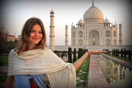 Taj Mahal Overland Tour
