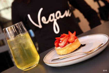 3h Lyon Vegan Food Tour