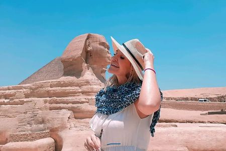 Private Day Tour Giza Pyramids,Sphinx,Saqqara and Memphis 