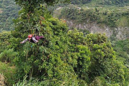 Hike in Chimborazo volcano and visit Baños in 2 days tour