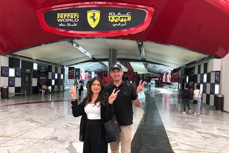 From Dubai: Abu Dhabi Day Tour with Ferrari World Tickets